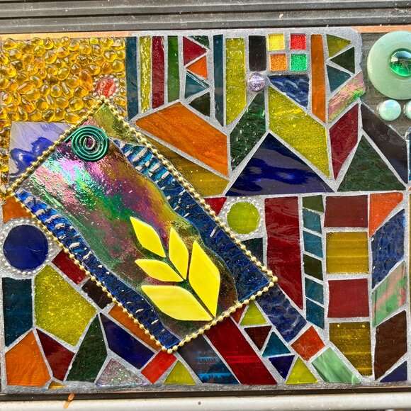 Mosaic Stained Glass Suncatcher Table top 10x8 Handmade abstract art - Picture 3 of 3